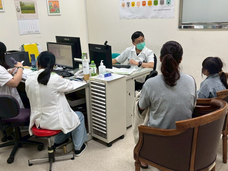 南區「兒少心理照護」資源整合啟動 玉醫攜手花慈 守護幼小心靈